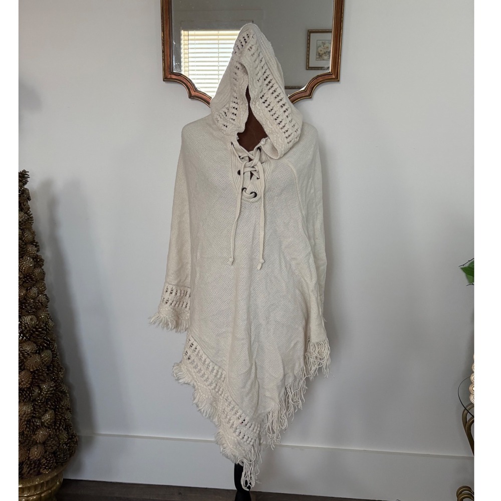 Max Edition Hooded Fringe‎ Knit Poncho Cream Lace Up Boho Chic Cape